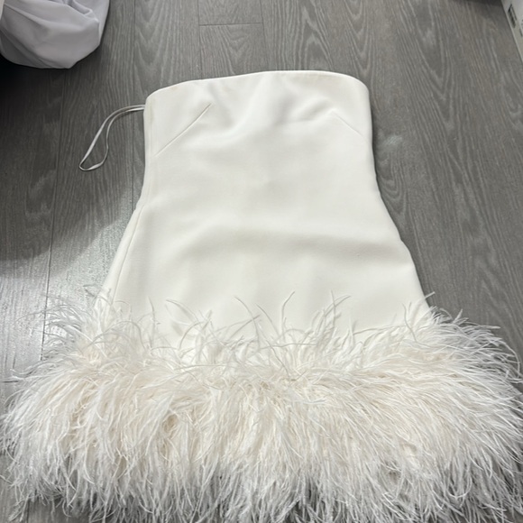 Safiyaa Rowan white feather dress detailing size 4 - Picture 7 of 16